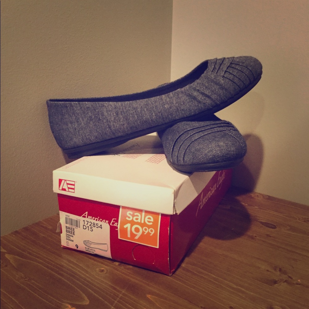 New in box shoes